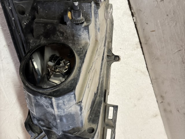 14159 Opel Corsa D Jobb első Lámpa Fényszóró