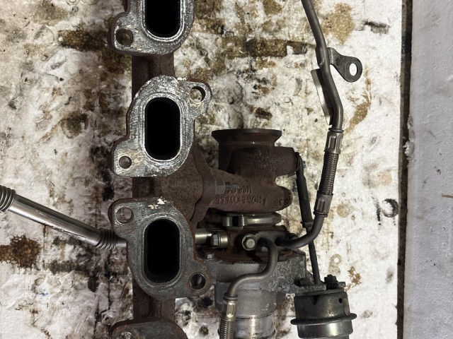 Opel Astra K B16dtl Turbó