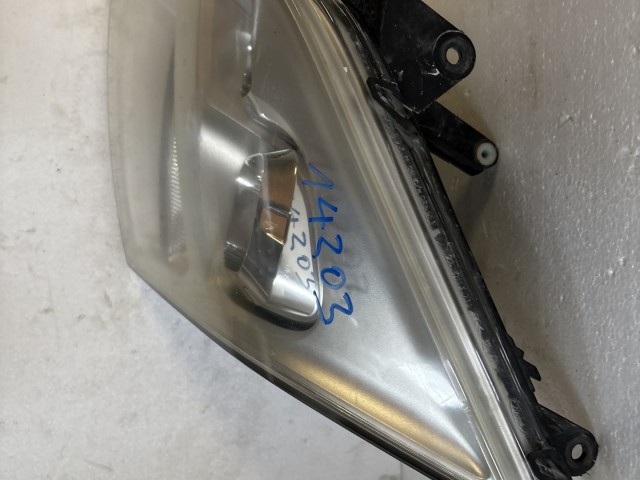 14203 Ford Transit 2008 Bal első Lámpa Fényszóró