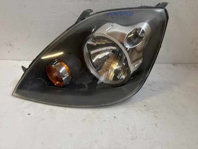 14210 Ford Fiesta v 2004-2008 Bal első Lámpa Fényszóró