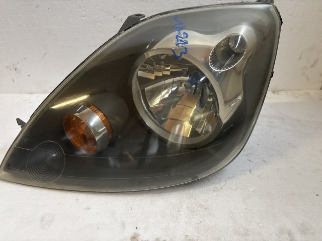 14213 Ford Fiesta v 2004-2008 Bal első Lámpa Fényszóró