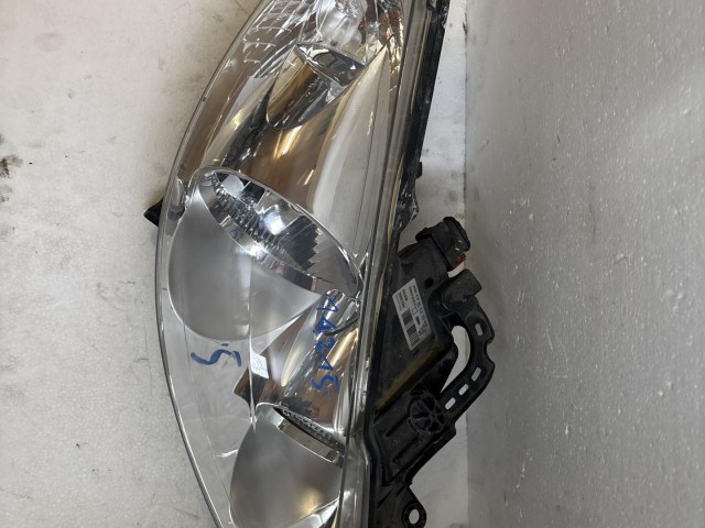 14215 Peugeot 207 2006-2014 Jobb első Lámpa Fényszóró