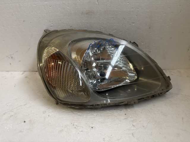 14218 Toyota Yaris I. 1999-2005 (Japan) 1999-2005 Jobb első Lámpa Fényszóró