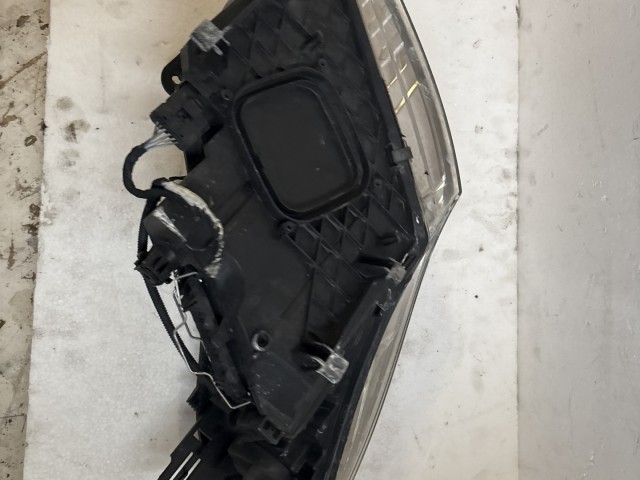 14221 Renault Megane III. 2008-2016 Bal első Lámpa Fényszóró