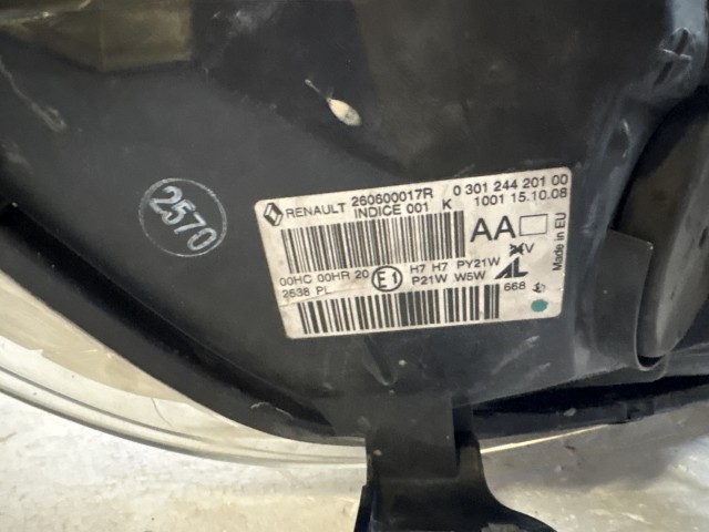 14221 Renault Megane III. 2008-2016 Bal első Lámpa Fényszóró