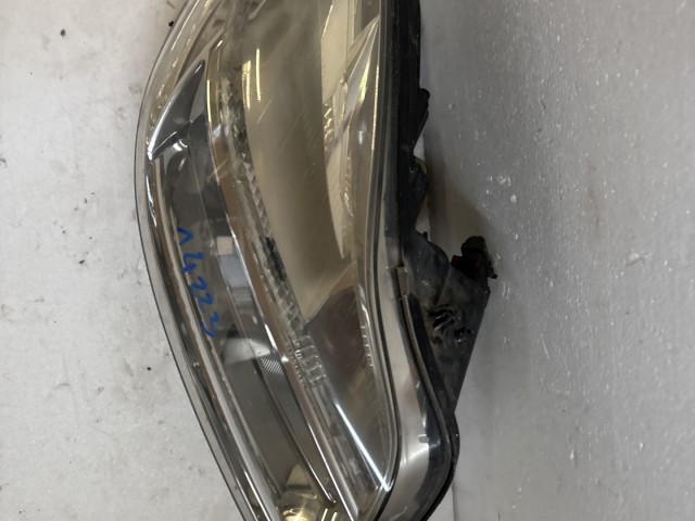 14623 Opel Insignia Jobb első Lámpa Fényszóró