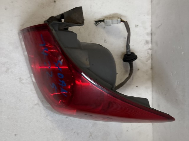 14225 Chevrolet Cruze 2010-2014  Jobb hátsó Lámpa