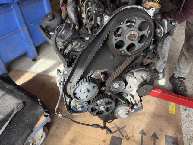 Opel Astra H z17dth Motor bosh rendszerű