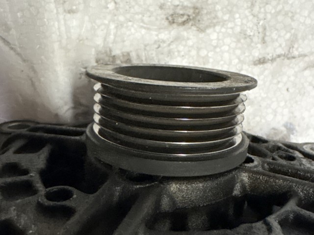 Opel Astra H 2004-2010 Generátor 1.4 z14xep