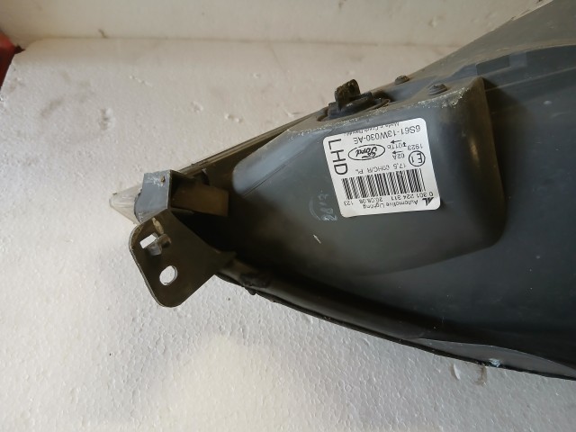 14291 Ford Fiesta v 2004-2008 Bal első Lámpa Fényszóró