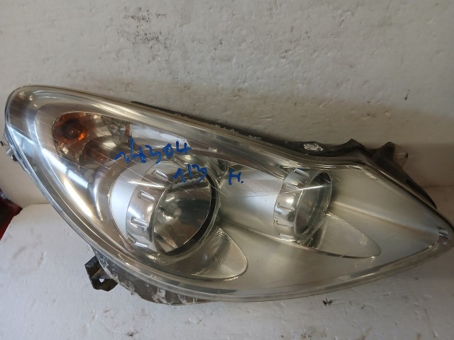 14304 Opel Corsa D Jobb első Lámpa Fényszóró