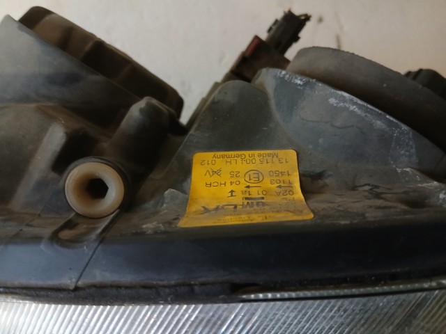 14310 Opel Corsa C Bal első Lámpa Fényszóró