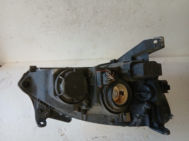 14309 Opel Corsa C Jobb első Lámpa Fényszóró