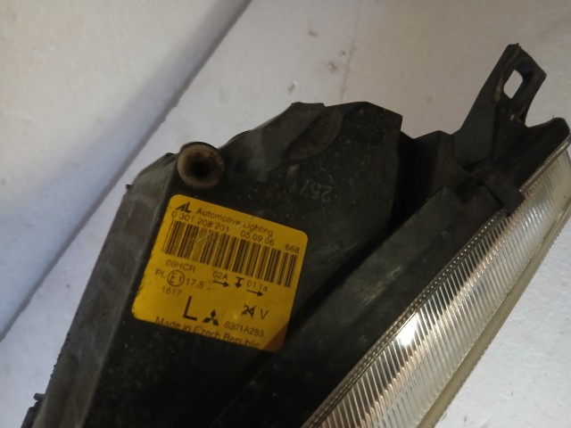 14313 Mitsubishi Colt VI. 2004-2012 Bal első Lámpa Fényszóró