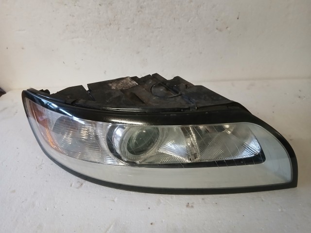 14318 Volvo V50  Jobb első Lámpa  Fényszóró
