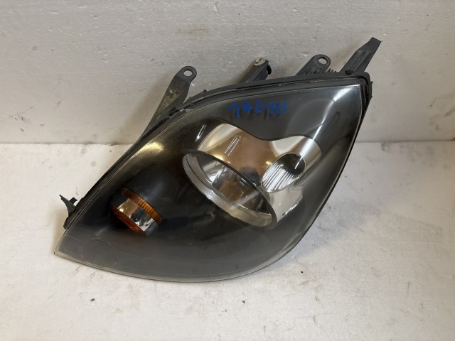 14210 Ford Fiesta v 2004-2008 Bal első Lámpa Fényszóró