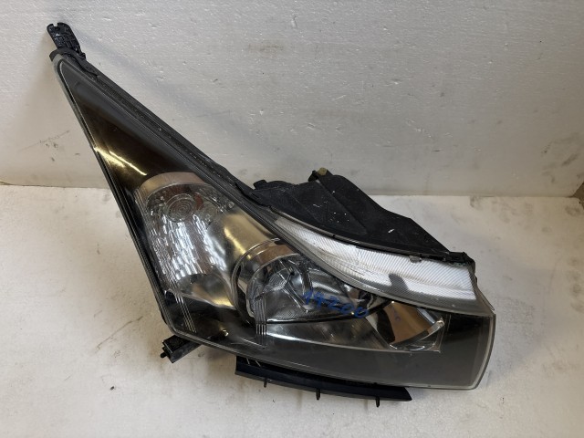 14200 Chevrolet Cruze 2010-2014 Jobb első Lámpa Fényszóró