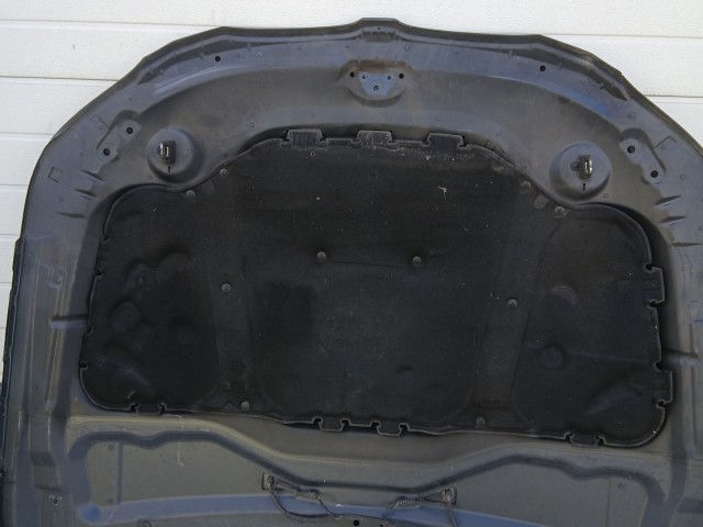 14350 BMW 5 E60 2003-2010 Motorháztető Használt Fekete  