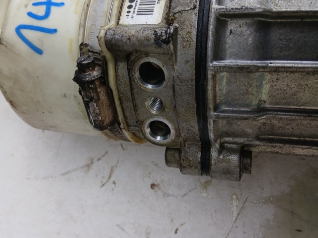 Opel Astra H 2004-2010 Kormányszervó szivattyú Használt  