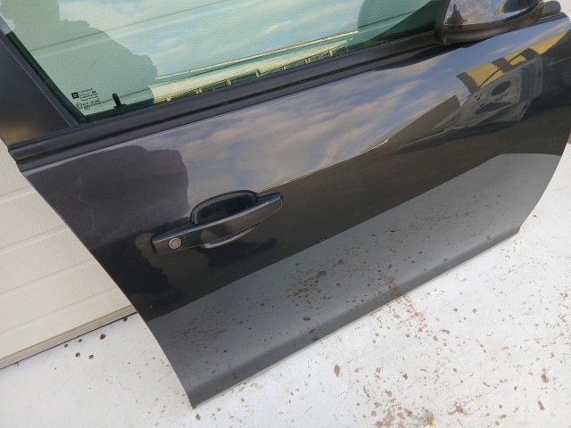 14390 Opel Astra J 2009-2015 Jobb első Ajtó Grafit Z190