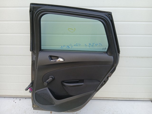 14391 Opel Astra J 2009-2015 Jobb hátsó Ajtó Grafit Z190 kombi