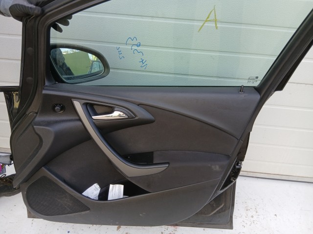 14393 Opel Astra J 2009-2015 Jobb első Ajtó Fekete Z22c