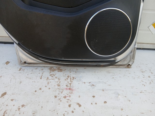 14404 Opel Antara 2006-2015 Bal hátsó Ajtó Ezüst Z176