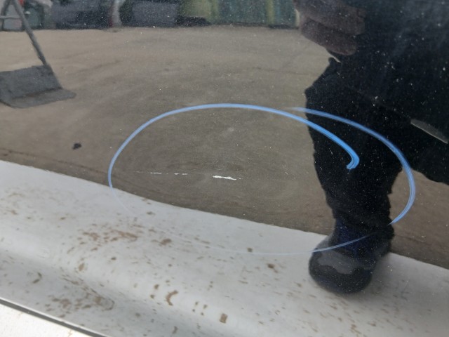 14408 Opel Mokka 2012-2019 Jobb első Ajtó Fekete Y22c a képen látható sérüléssel