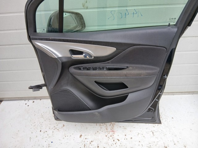 14408 Opel Mokka 2012-2019 Jobb első Ajtó Fekete Y22c a képen látható sérüléssel