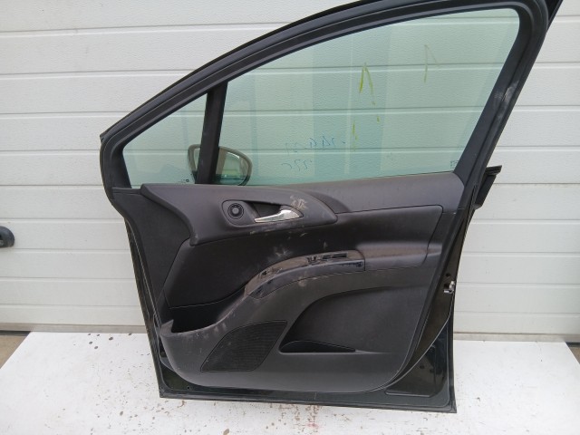 14411 Opel Meriva B 2010-2017 Jobb első Ajtó Fekete Z22c