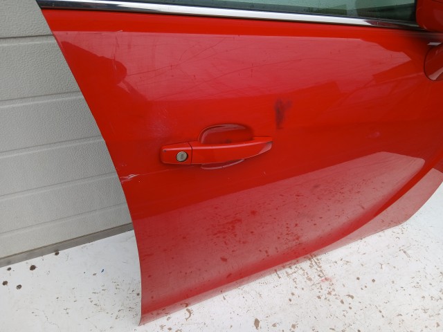 14413 Opel Meriva B 2010-2017 Jobb első Ajtó Piros