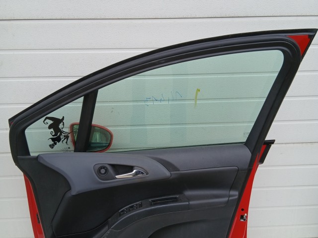 14413 Opel Meriva B 2010-2017 Jobb első Ajtó Piros