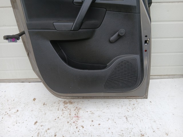 14414 Opel Meriva B 2010-2017 Bal hátsó Ajtó Barna Z40w a képen látható sérüléssel