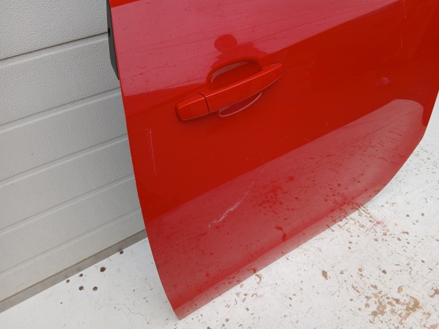 14415 Opel Meriva B 2010-2017 Bal hátsó Ajtó Használt Piros