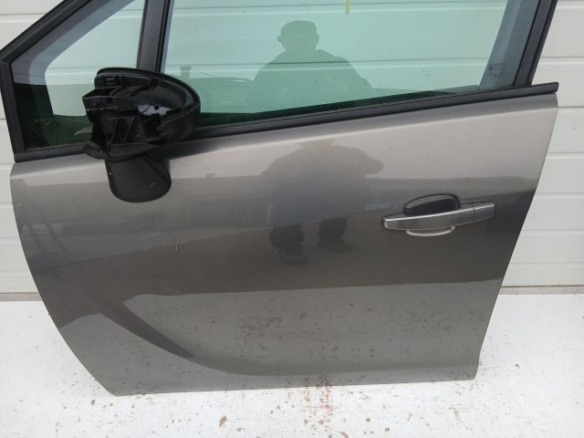 14417 Opel Meriva B 2010-2017 Bal első Ajtó Használt Barna Z40w