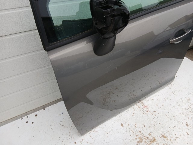 14417 Opel Meriva B 2010-2017 Bal első Ajtó Használt Barna Z40w