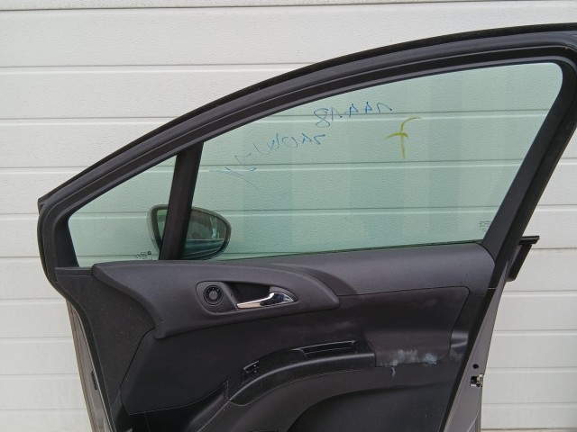 14418 Opel Meriva B 2010-2017 Jobb első Ajtó Használt Barna Z40w