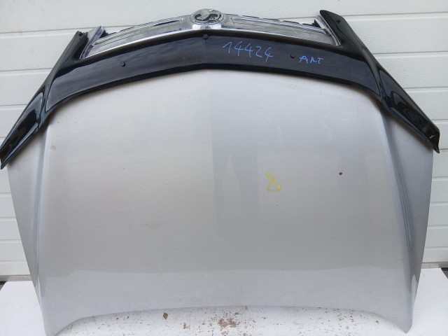 14424 Opel Antara 2006-2015 Motorháztető Használt Ezüst Z176 