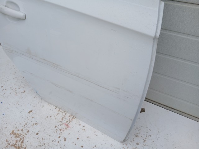 14422 Opel Corsa E 2014-2019 Jobb hátsó Ajtó Fehér karcos