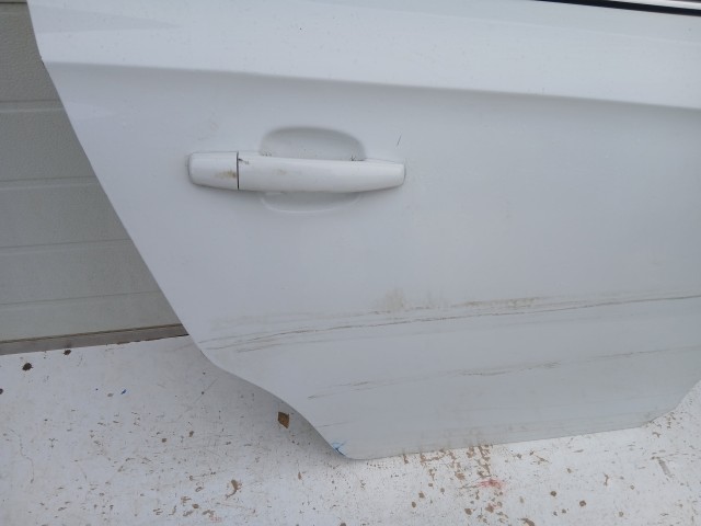 14422 Opel Corsa E 2014-2019 Jobb hátsó Ajtó Fehér karcos