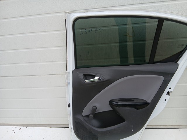14422 Opel Corsa E 2014-2019 Jobb hátsó Ajtó Fehér karcos