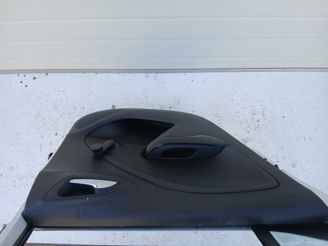 14434 Opel Corsa E 2014-2019 Bal hátsó Ajtó Fehér Z40r 5 ajtós