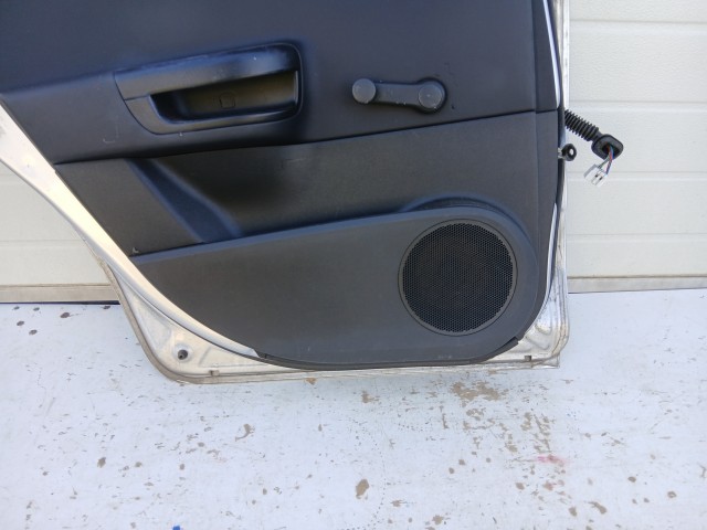 14439 Kia Ceed I. 2007-2012 kombi Bal hátsó Ajtó Ezüst