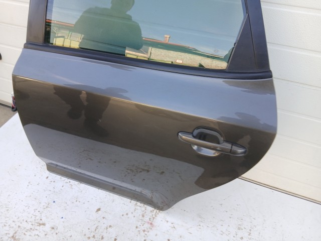 14441 Kia Ceed I. 2007-2012 kombi Bal hátsó Ajtó Használt Grafit