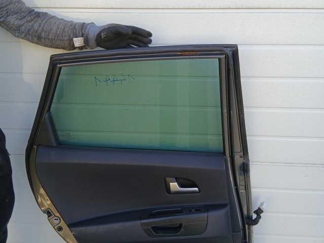 14441 Kia Ceed I. 2007-2012 kombi Bal hátsó Ajtó Használt Grafit