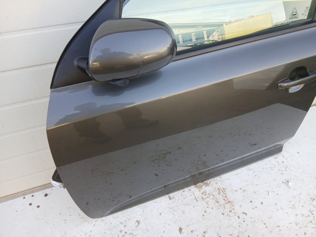 1440 Kia Ceed I. 2007-2012 kombi Ajtó  Bal első ajtó Grafit 