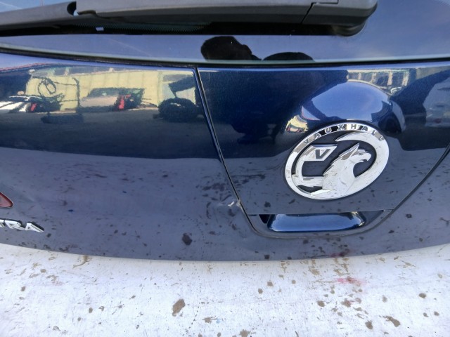 14450 Opel Astra J 2009-2015 Csomagtérajtó Használt Kek Z geu