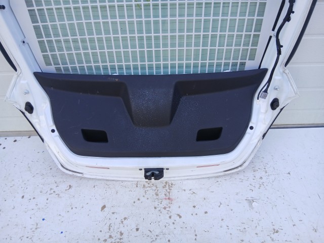 14459 Opel Corsa E 3 ajtós Csomagtérajtó Fehér Y40r