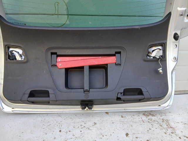 14461 Opel Astra J kombi Csomagtérajtó Ezüst Z176