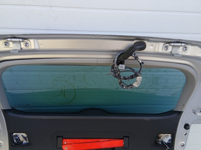 14461 Opel Astra J kombi Csomagtérajtó Ezüst Z176